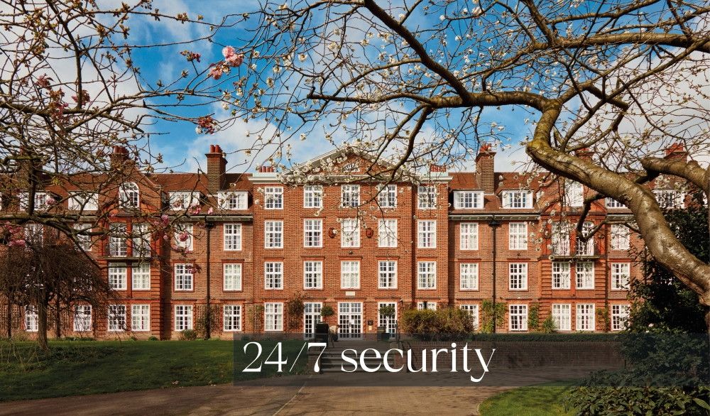 Regent's University London