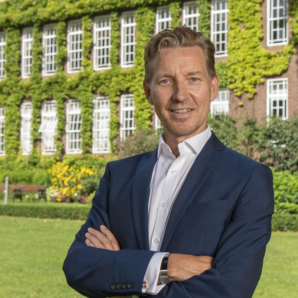 COVID-19 support, advice and guidance | Regent's University London